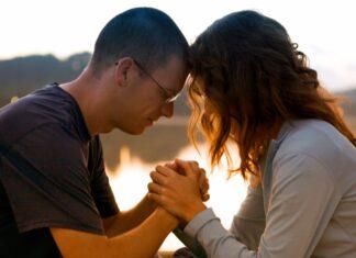 4Glues That Hold a Marriage Together